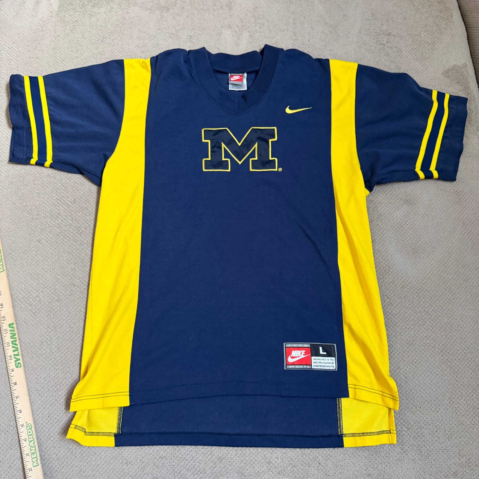 Vintage 1990s Nike Team Michigan Wolverines Fab 5 Shooting Shirt Navy Large